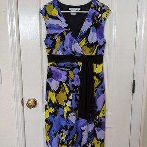 **5 for $25🌞**.  Maggy London Dress